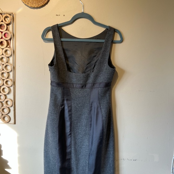 Susana Monaco 8 gray pure wool/ inner silk midi sleeve less dress… - Picture 4 of 6